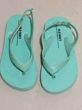 Old Navy Mint Teal Strap Flip Flops